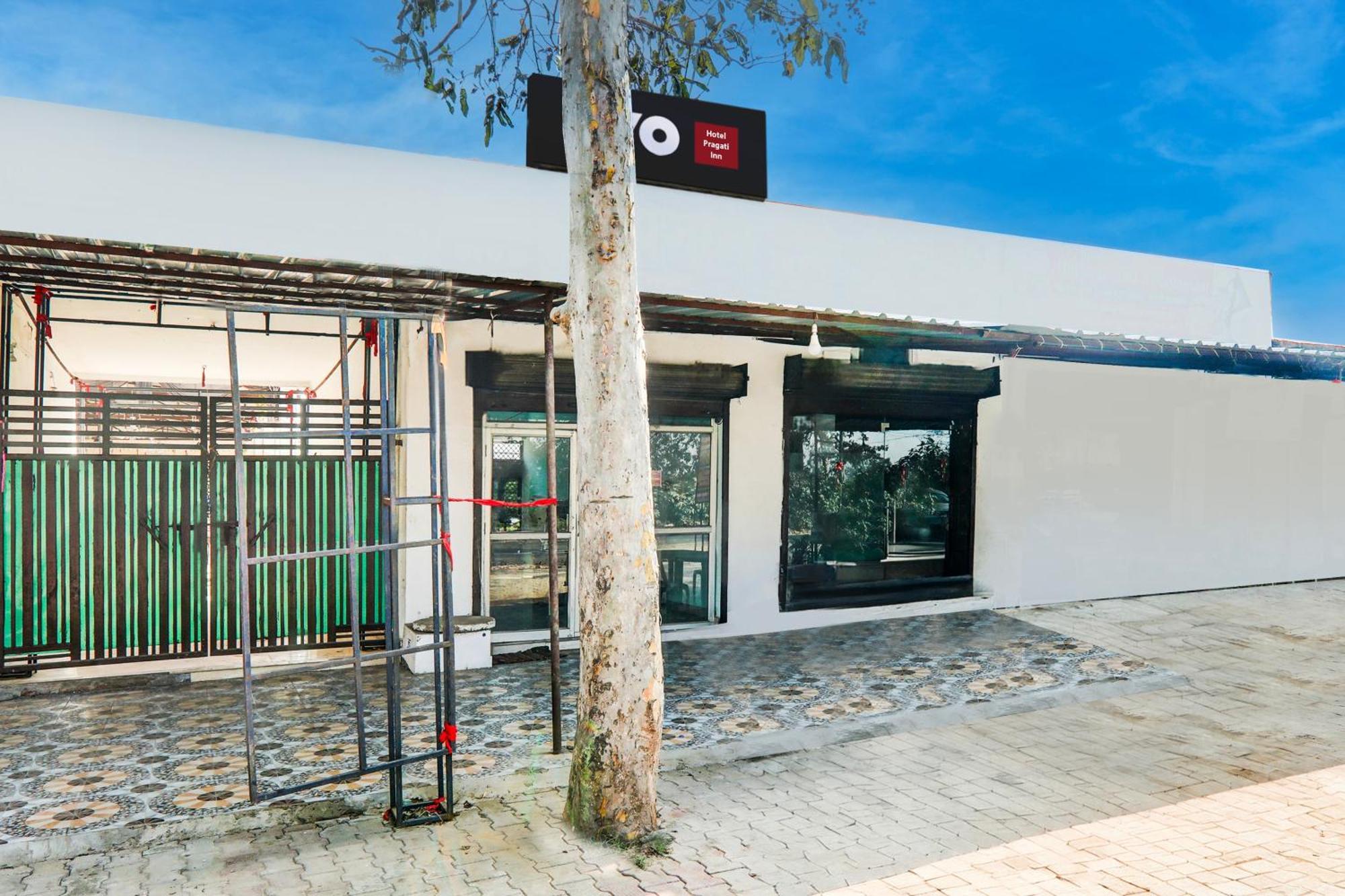 Hotel O Pragati Resort Marriage Hall & Restaurant Gorakhpur Exterior photo
